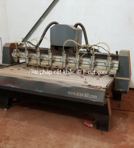 Máy điêu khắc gỗ cũ