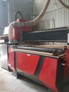 Thanh lý máy cắt cnc 1325