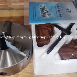 Mâm cặp 3 chấu K11-200