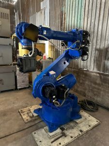 Robot Motoman tải trọng 200kg