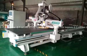 Máy CNC tự động thay dao 12 mũi